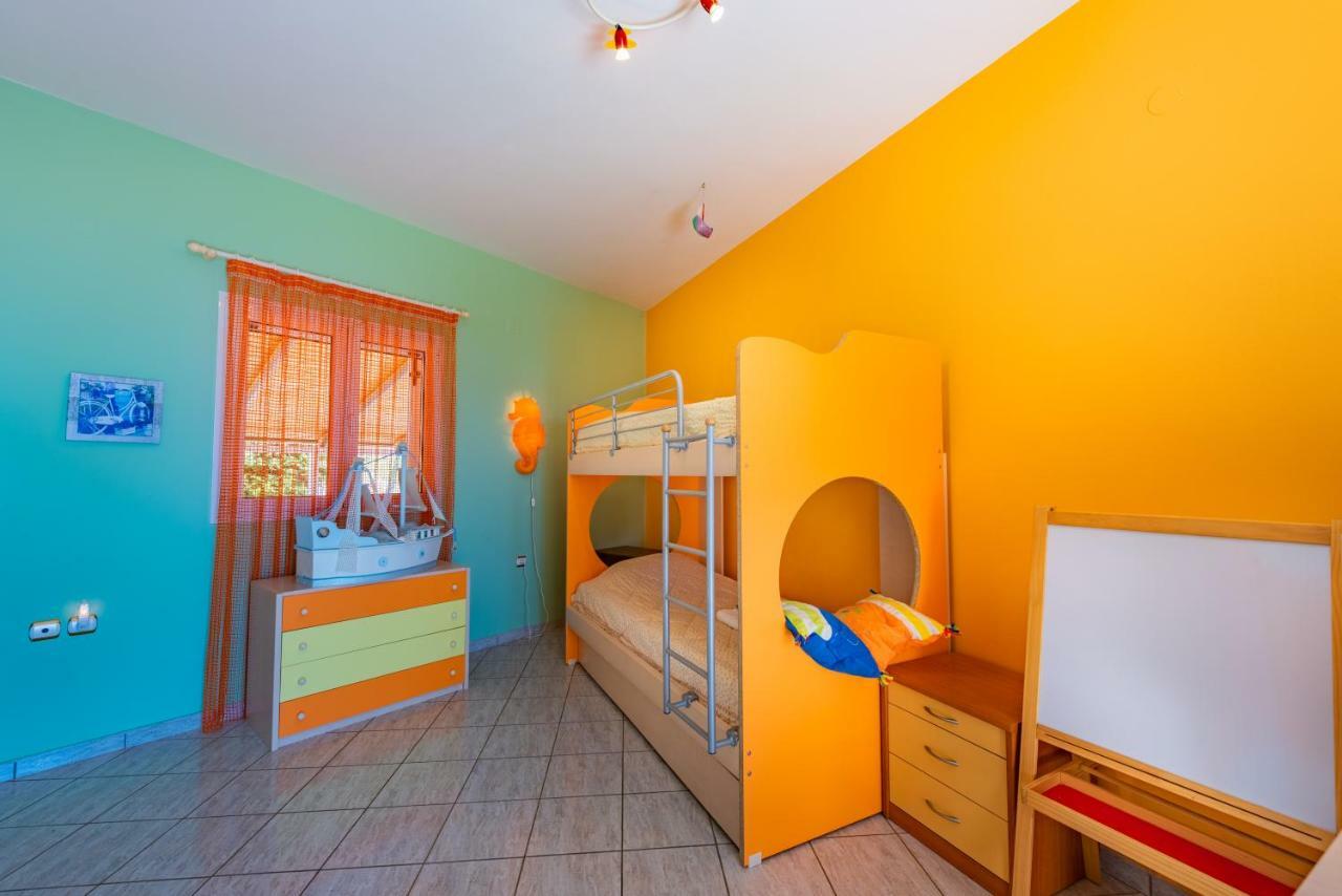 Ioannis House Sea View-Perfect Family Holidays Лурдата Экстерьер фото