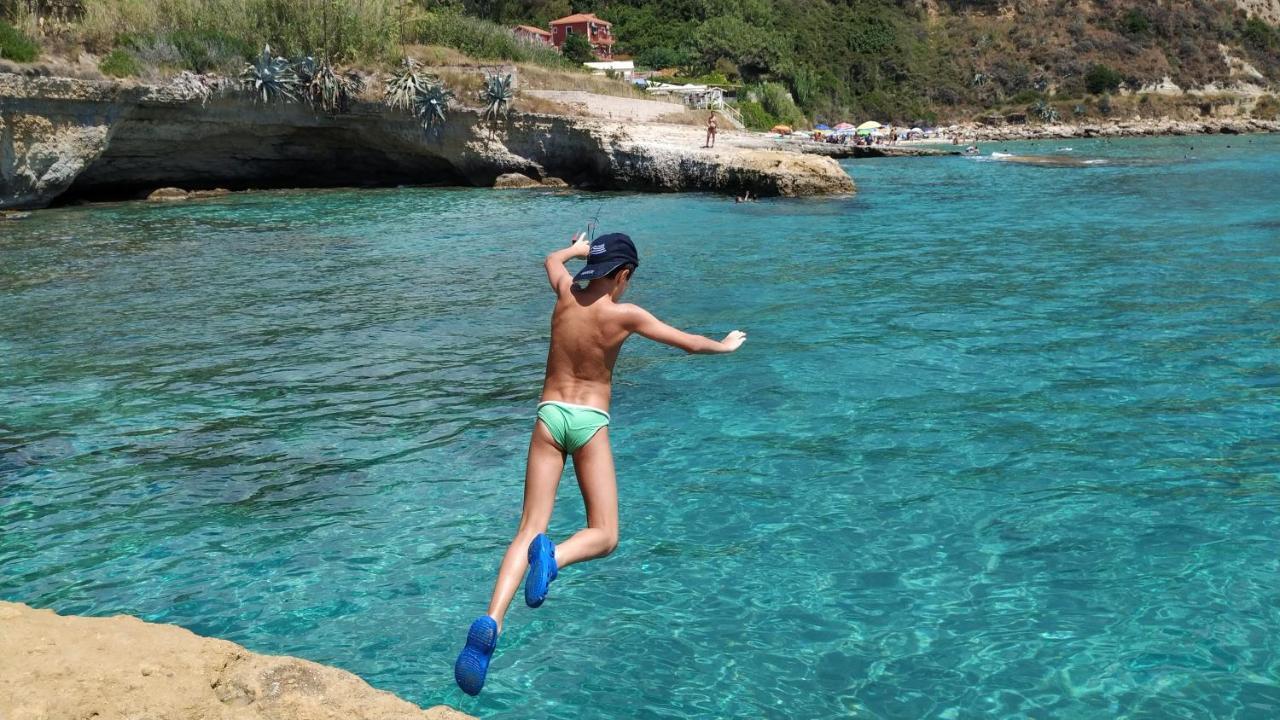 Ioannis House Sea View-Perfect Family Holidays Лурдата Экстерьер фото